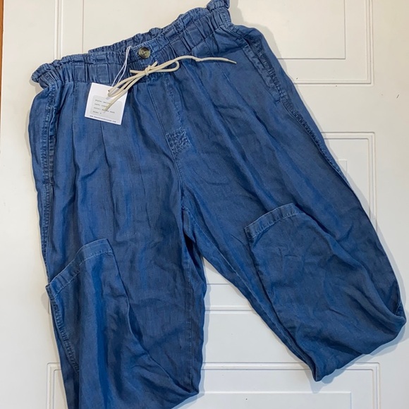 NWT Beach Lunch Lounge Mallie Paperbag Pants Chambray S - Picture 1 of 6